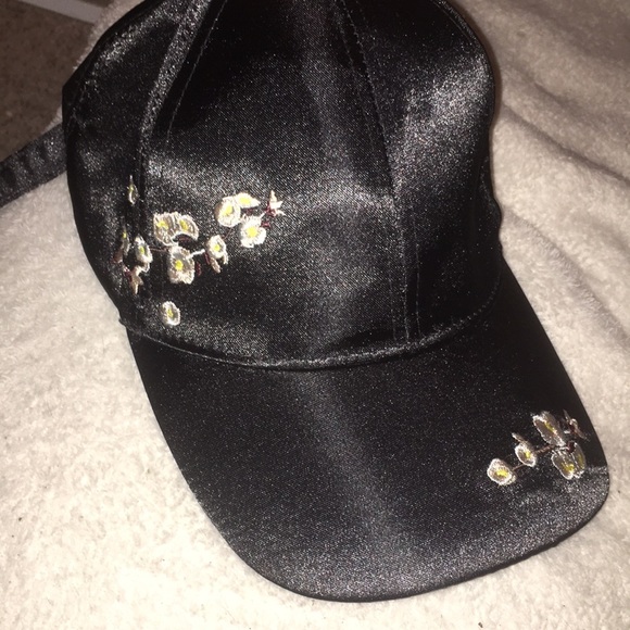 💋3FOR15💋 cute dad caps on sale✨ - Picture 2 of 4
